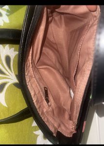 CAPRESE Stylish Handbag