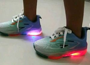 Led Light Stylish Shoes For Kids