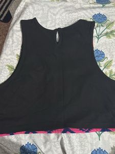 Patterned Sleeveless Top