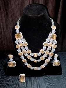 Original Glass Stone Three Leyar Necklace Set