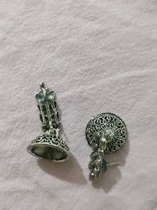 Leaf Traditional Metal Jhumki