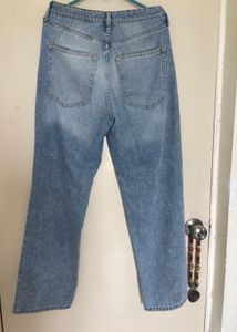 H&amp;M RIBBED-DETAILED HIGH RISE JEANS