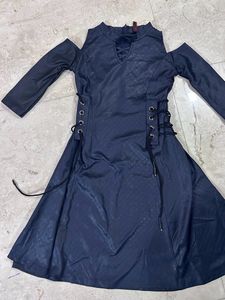 Cut Shoulder Stylish Dress 💙