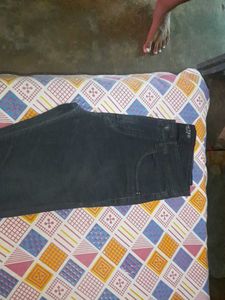 Black Jeans