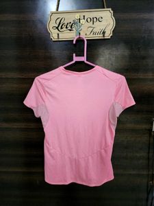 Pink Quechua T-shirt