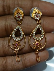 Anti tarnish water proof gold earrings and studs