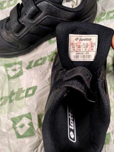 Lotto Black Velcro Sneakers For School Kuds