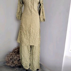 Printed Kurta and Pant Set