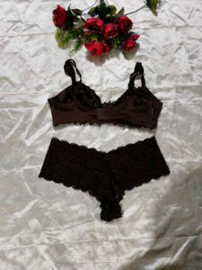 Lace Bra &amp; Panty Set