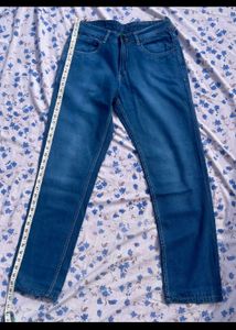 Levi’s® Original Fit Jeans** 👖🔵