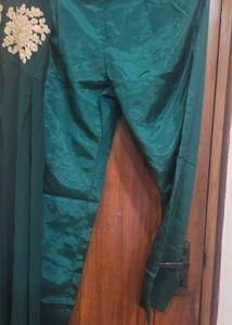 Festive  Green Kurta And Lower