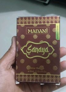 Madani Sanaya Attar Roll-On - Exclusive Series