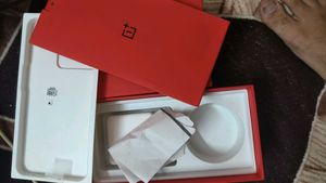 One Plus 10r 5g Like New..