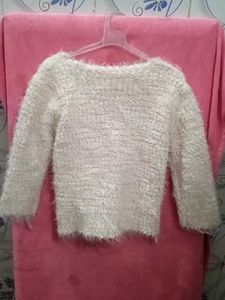 Girl&#39;s Fuzzy Heart Cardigan