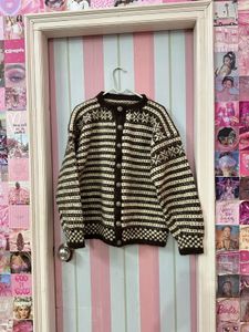 Vintage Knit Cardigan