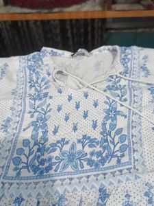 Blue Floral Print Tunic Top