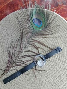 Canon Watch