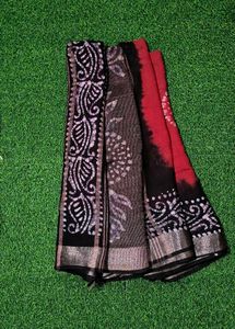 Linen Batik Saree - Red & Black