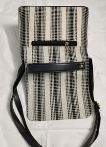 🆕 Beautiful Sling Bag👜..    women, beauty, forever21, handbags, bags, shein,  jaipurjewelry, party wear, Accessories, Zara