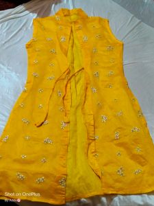 Yellow Shrug 😍❤️