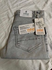 mha Brand New Jean&#39;s size 28
