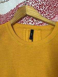 Mustard Sweatshirt