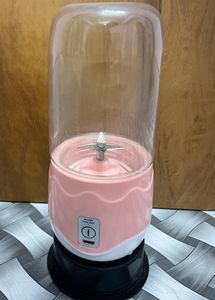 PORTABLE JUICE BLENDER
