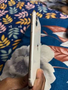 Iphon 11 64 Gb White