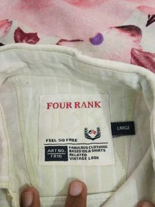 Men&#39;s Striped Shirt