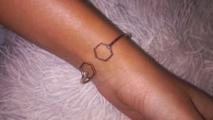 Minimal Gold-Tone Adjustable Bracelet 💫