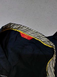 W Black Kurti