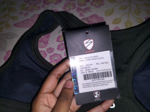 Brand new UNPAR Sports bra