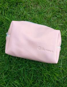THE MOM&#39;s Co. POUCHES