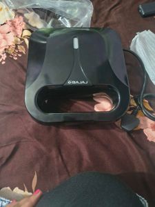 Bajaj SWX 5 Sandwich Toaster unused new no coin av
