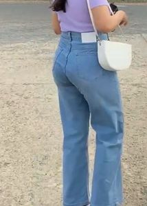 Light Wash Wide Leg Jeans