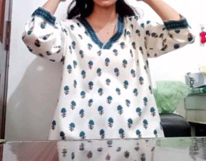 Women Printed Rayon Kurti