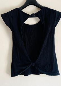 black backless top