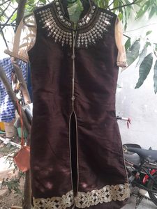 2 Grara 1 Black Top