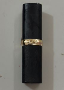 L'Oreal Paris Lipstick