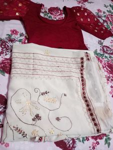 Saree With Blouse