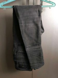 High-Waisted Grey Jeans