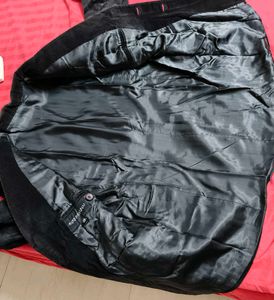 Ninomantelli Men Black Corduroy Blazer