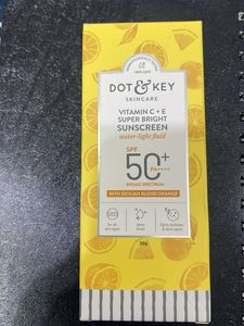 Dot & Key Vitamin C + E Super Bright Sunscreen