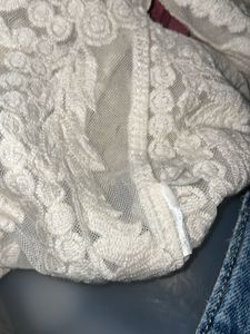 H&amp;M OffWhite Floral Lace Scoop