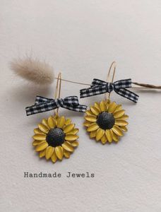 Vintage Style Sunflower Gingham Bow Earrings