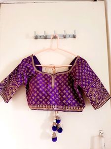 Women Royal Look Lahnga Choli