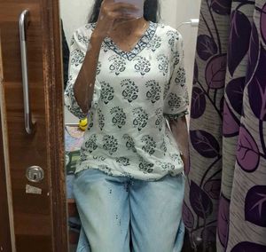 Short Kurti