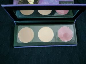 Sugar Contour De Force Face Palette (1 Pcs)