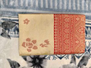 Elegant Floral Design Saree