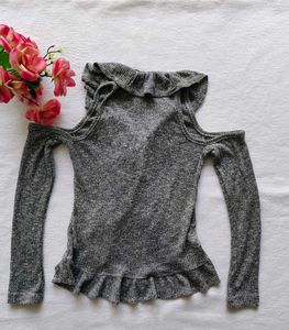 Elegant Ruffle Cold Shoulder Top